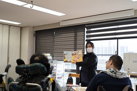 話す様子２